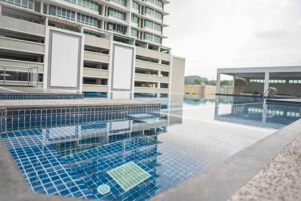 Apartment Mount Austin #akademik Banana Minion 3-4pax #mspro Johor Bahru